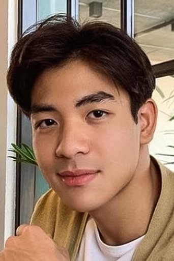 Portrait of Tonkhao Chayuth Nitichakorn