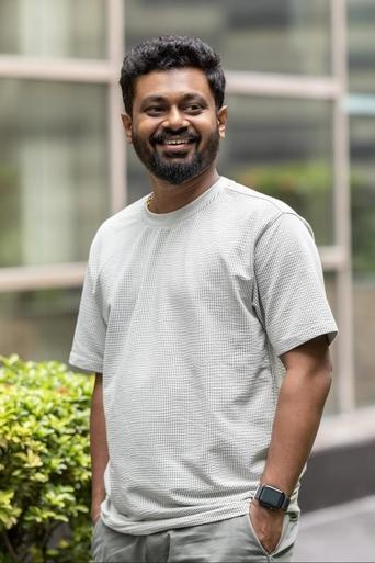 Portrait of Vinayak Chandrasekaran