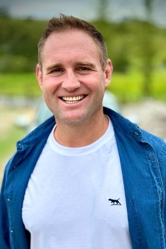 Portrait of Andy Ellis