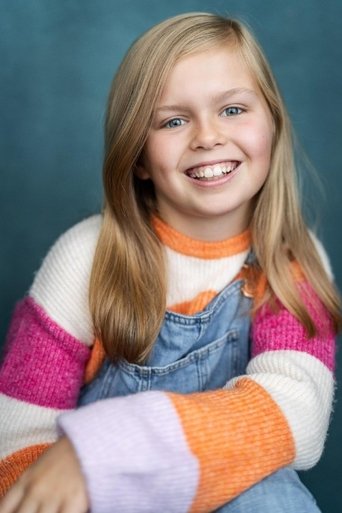 Portrait of Elodie Blomfield