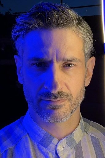 Portrait of Harris Fleouras