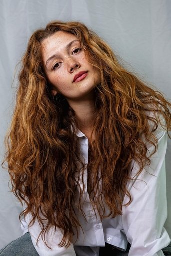 Portrait of Maddy Rose