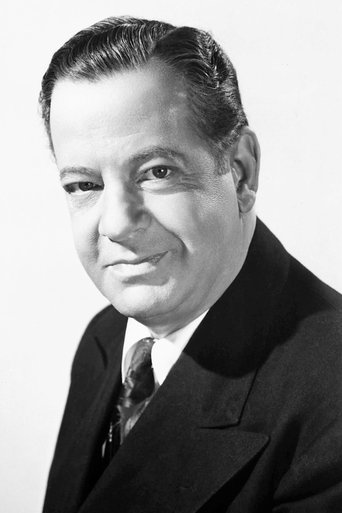 Portrait of Alan Dinehart