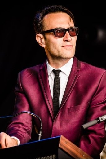 Portrait of Steven Large