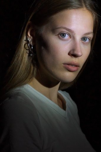 Portrait of Ronja Boer