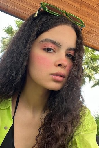 Portrait of Tannaz Kamali