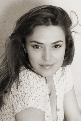 Portrait of Lisa Bor