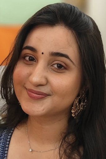 Portrait of Revathi Pillai