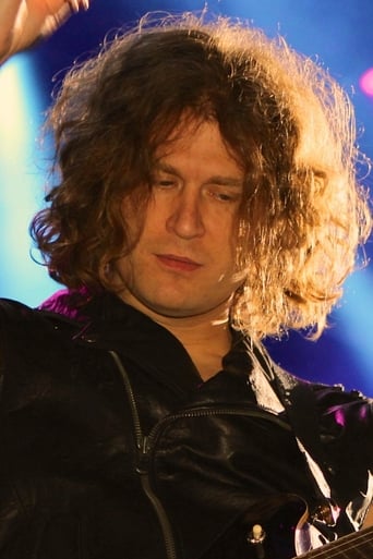 Portrait of Dave Keuning