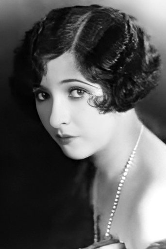 Portrait of Adalyn Mayer