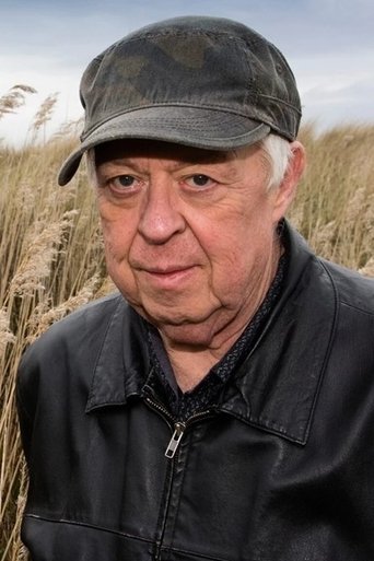Portrait of Gary Carpenter