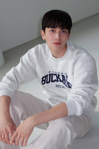 Portrait of 김흥준