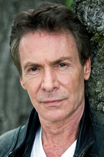 Portrait of Robin Sachs