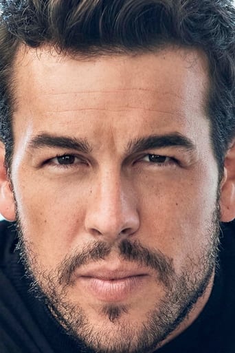 Portrait of Mario Casas