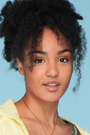 Portrait of Candice Vernet