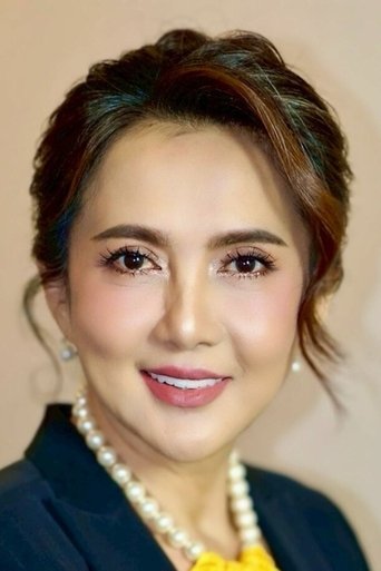 Portrait of Issariya Maraisi