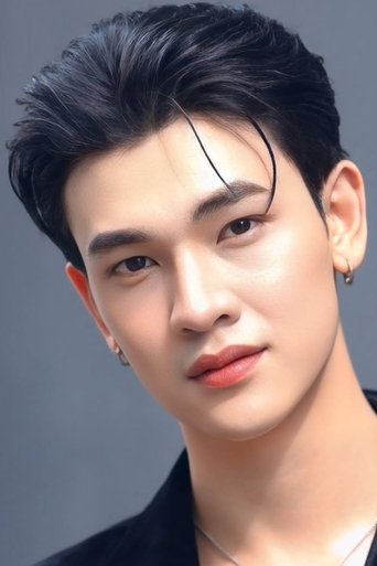 Portrait of Somchai Charoensuk