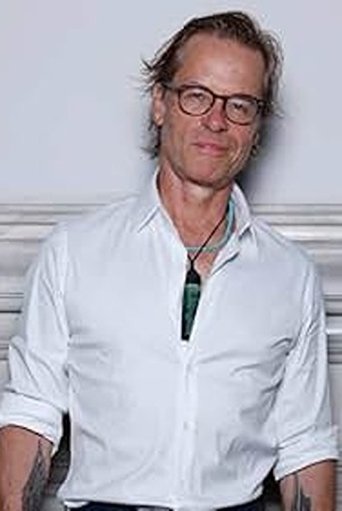 Portrait of Richard Hewitt