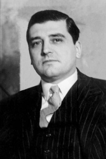 Portrait of Peter Tennant