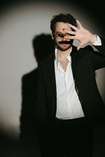 Portrait of Steven Schloss