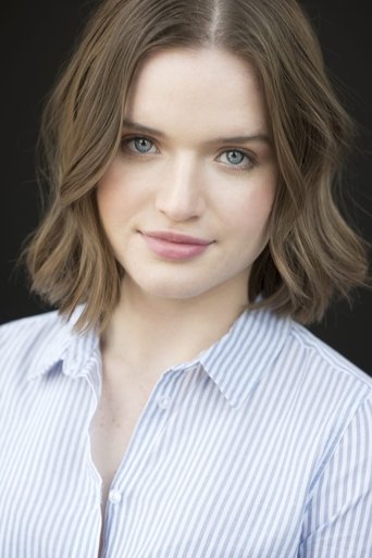 Portrait of Evie Bair
