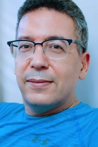 Portrait of Nassim Abassi