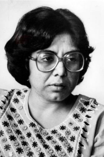 Portrait of Renu Saluja