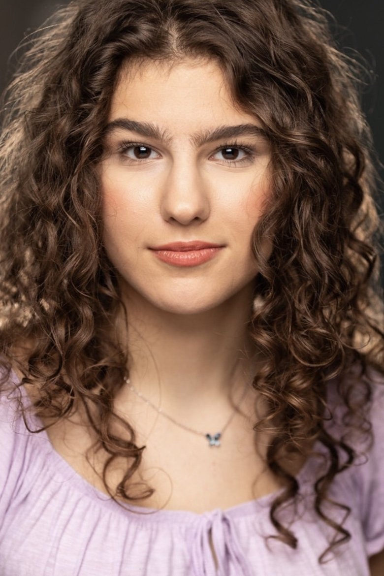 Portrait of Noella Senra
