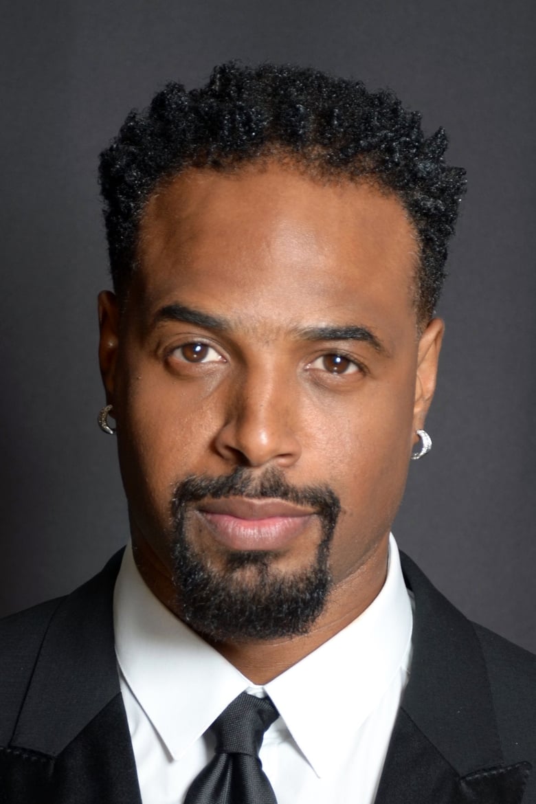 Portrait of Shawn Wayans