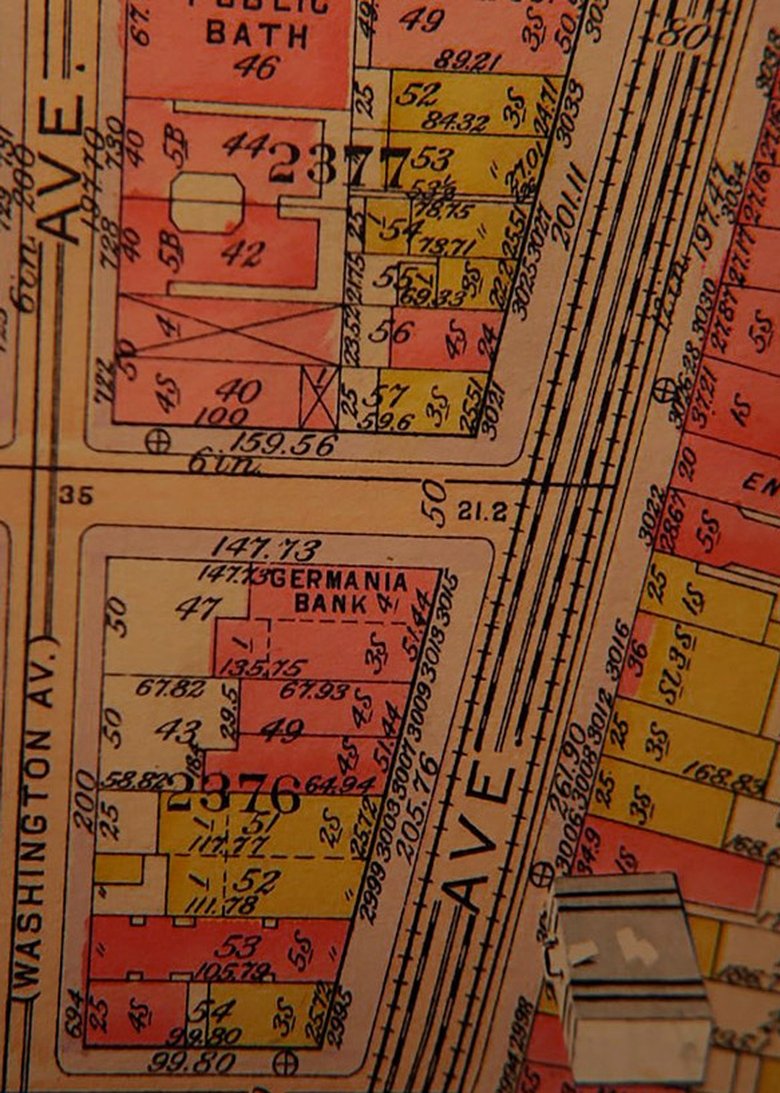 Poster of Monogram