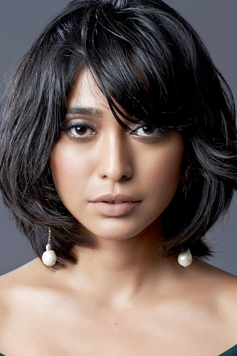 Portrait of Sayani Gupta