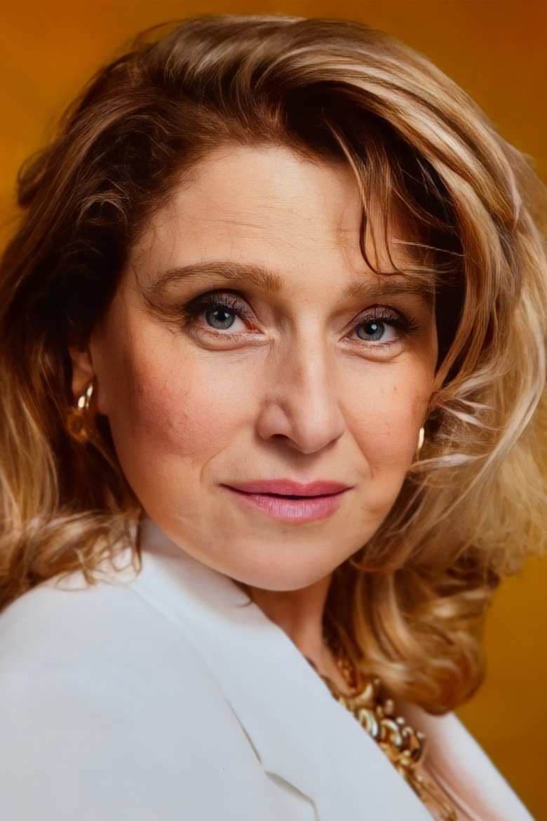 Portrait of Liz Larsen