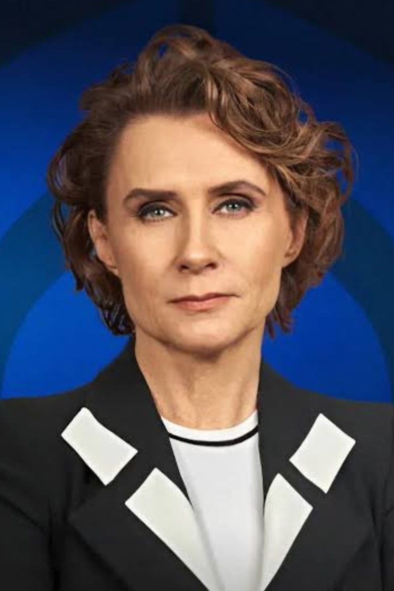 Portrait of Denise Maerker