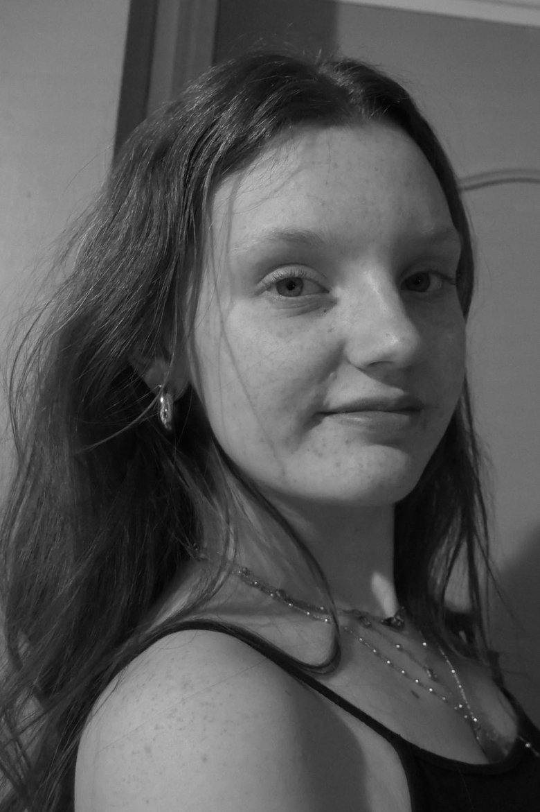 Portrait of Noémie Balland