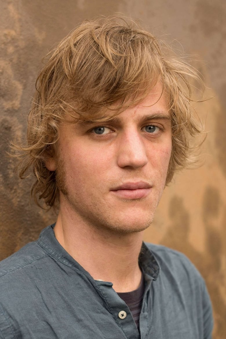 Portrait of Johnny Flynn