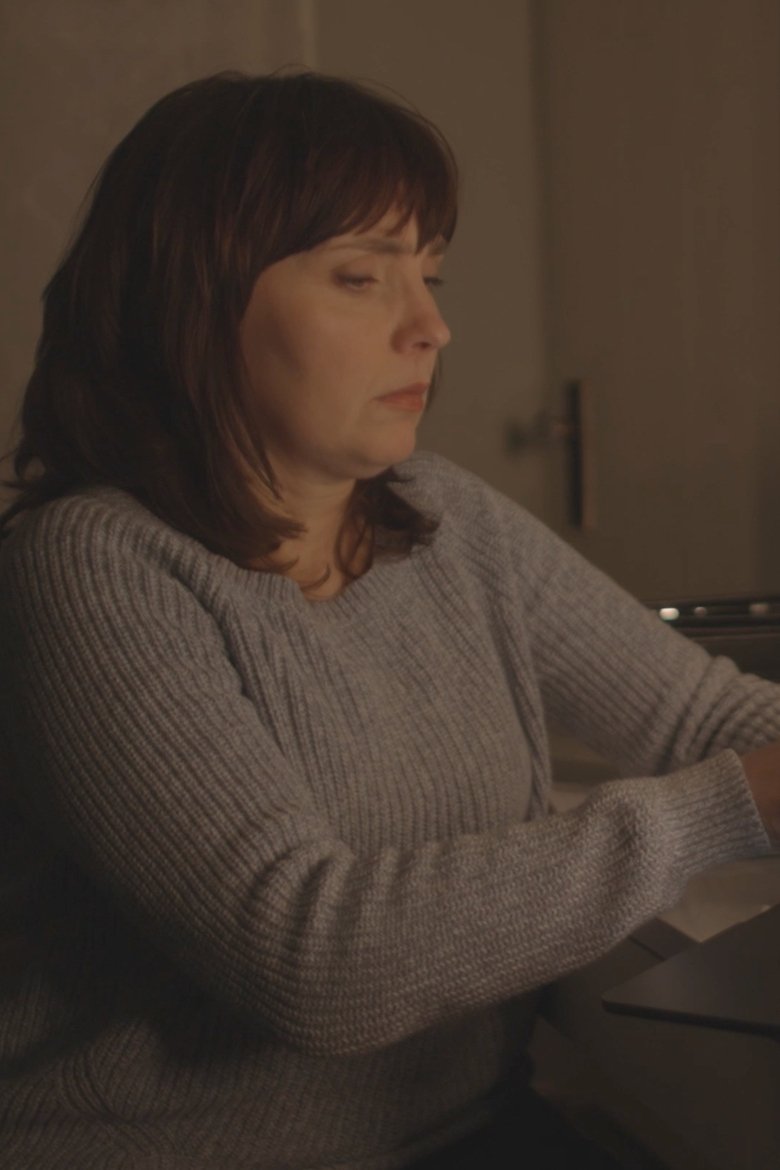 Portrait of Lori Roberts