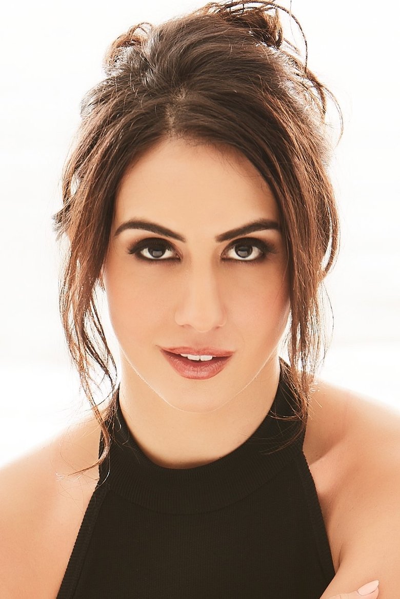 Portrait of Lauren Gottlieb