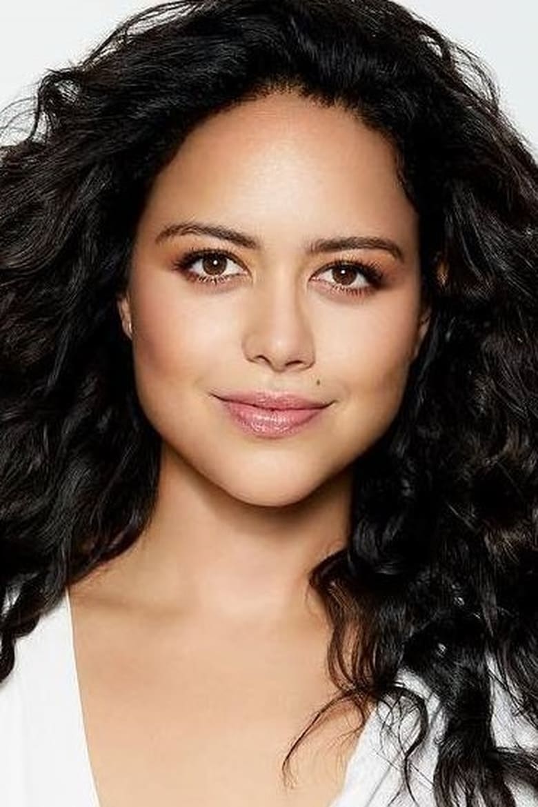 Portrait of Alyssa Diaz