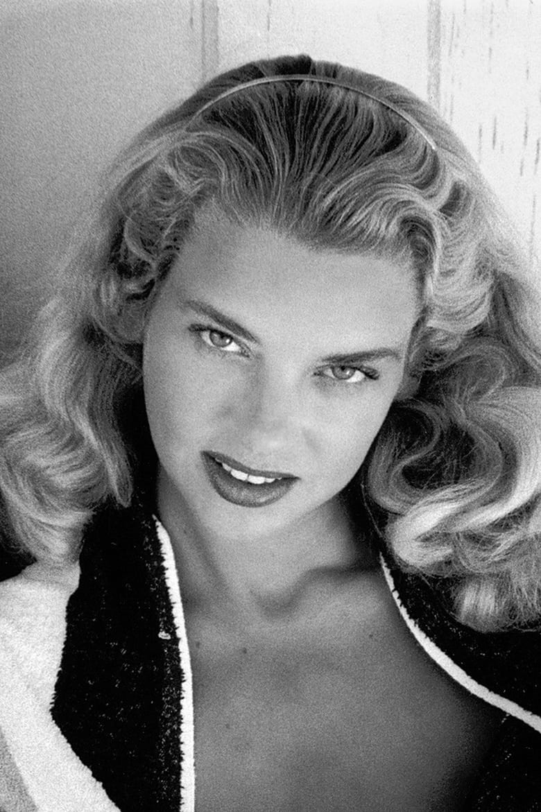 Portrait of Eve Meyer