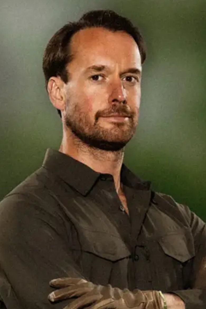 Portrait of Gijs van Vuuren