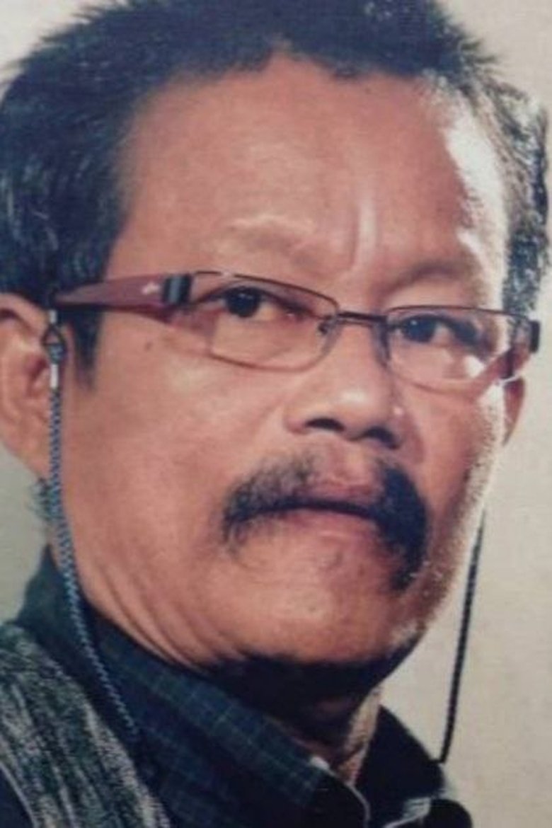 Portrait of Mos