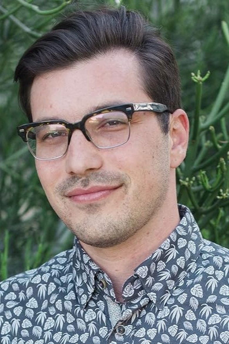 Portrait of Ross Kolton