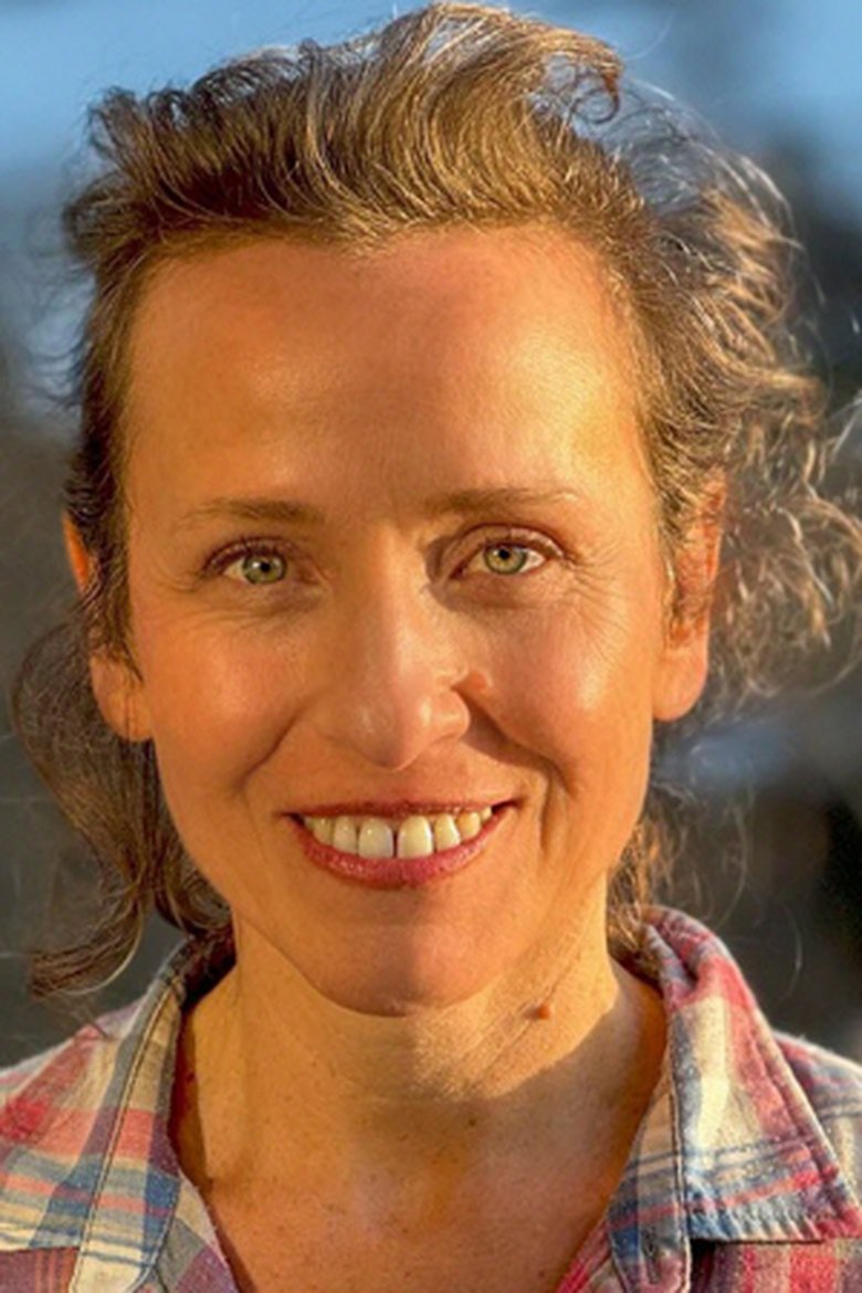 Portrait of Flore Vasseur