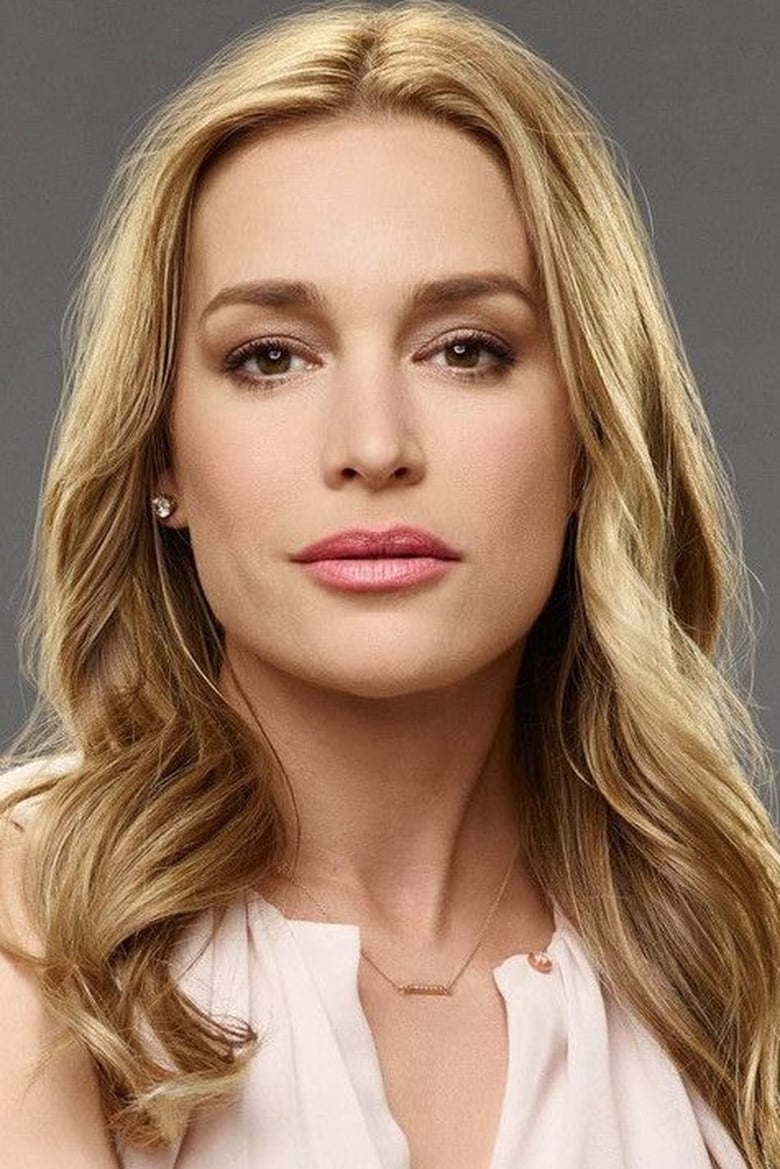 Portrait of Piper Perabo