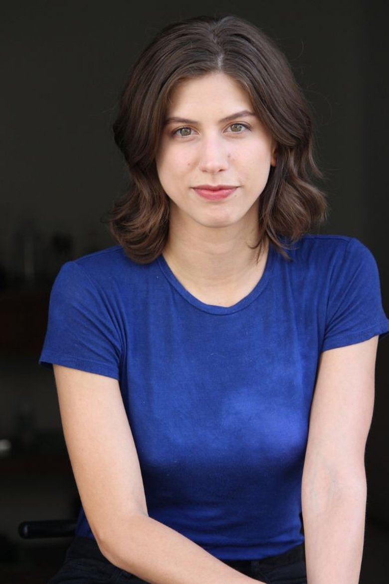 Portrait of Letícia Fagnani