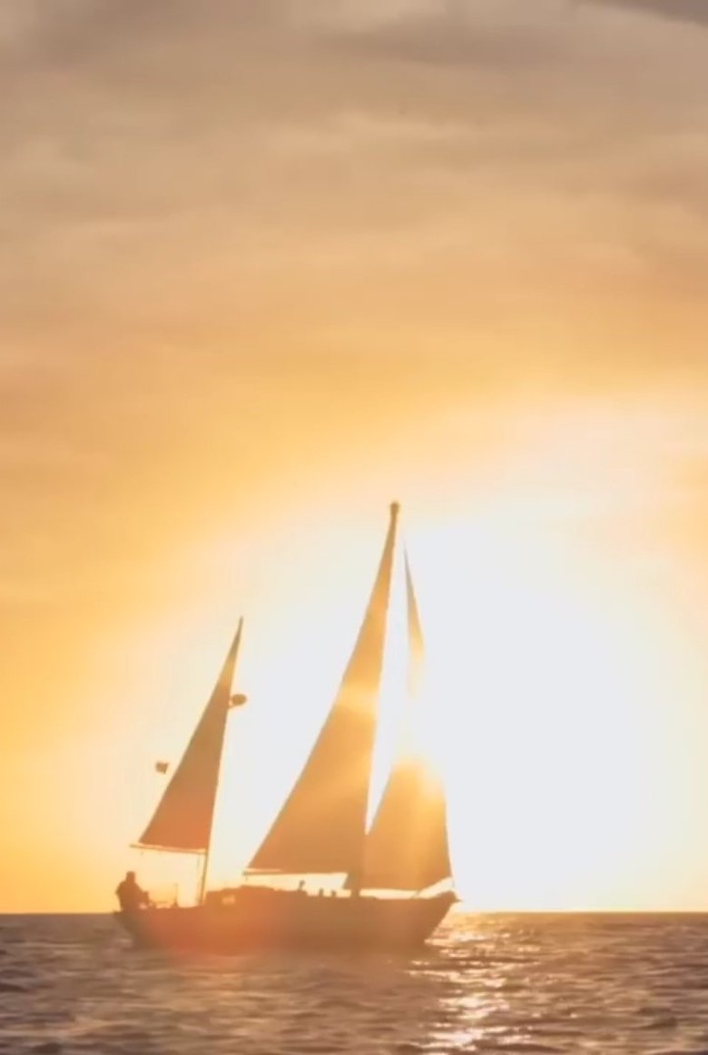 Poster of Twenty Eight Feet: Life on a Little Wooden Boat