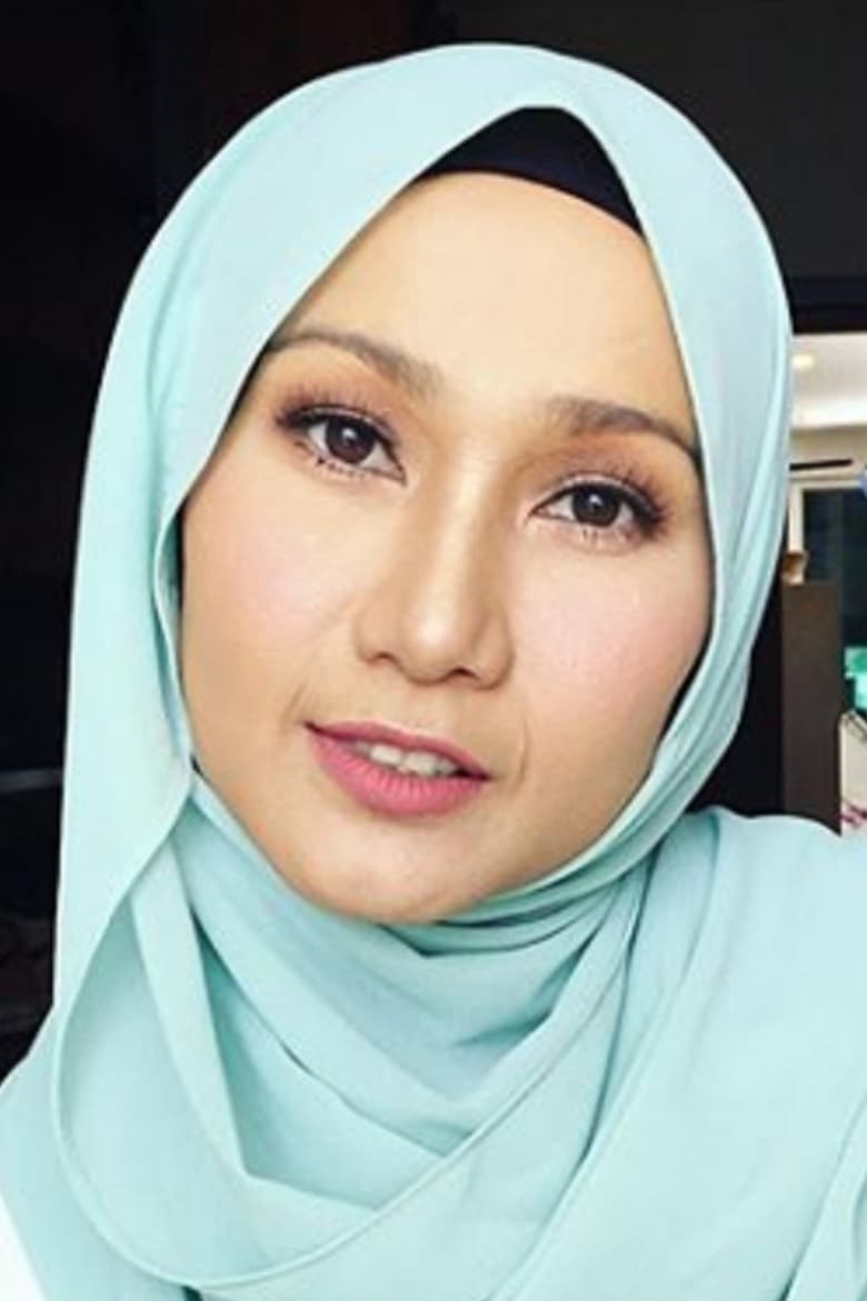 Portrait of Amy Mastura