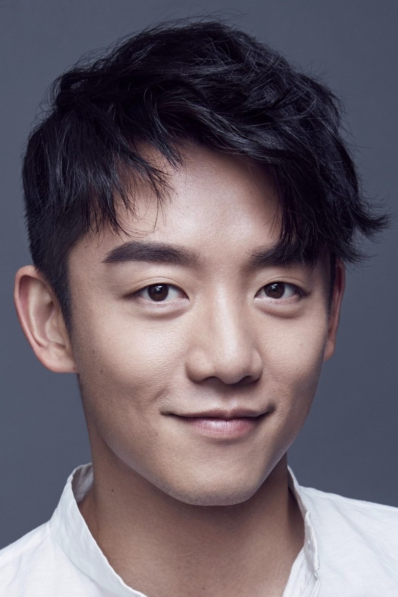 Portrait of Ryan Zheng