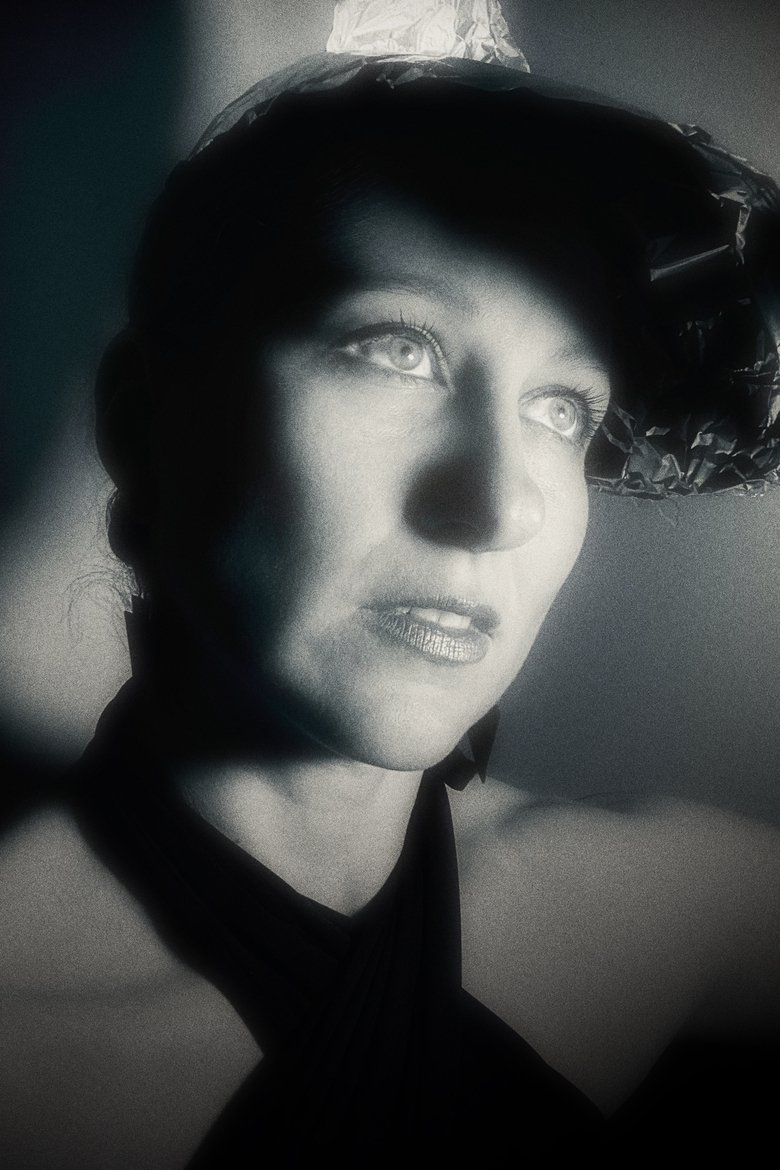 Portrait of Sara Lynch
