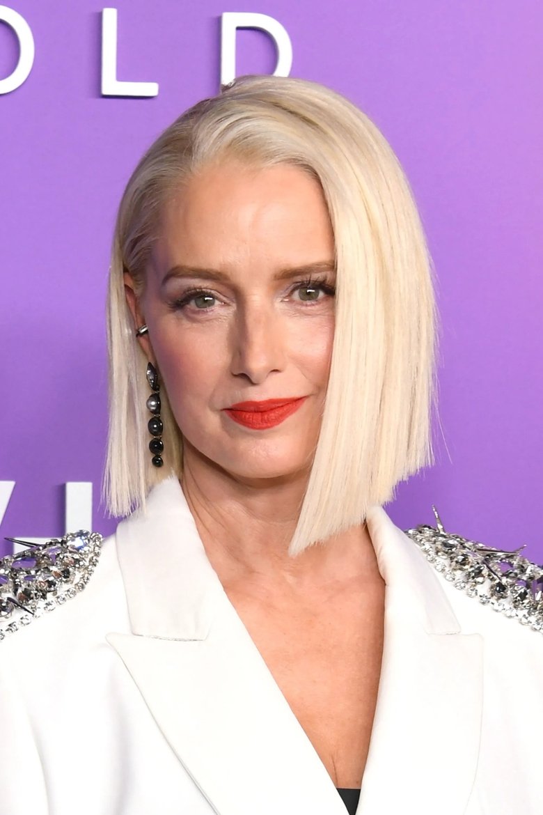 Portrait of Katherine LaNasa